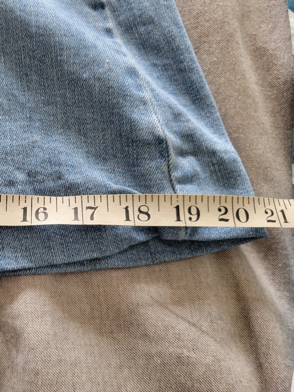 Pilcro for Anthropologie Cropped Wide Leg Jeans Size 33 - Picture 11 of 12